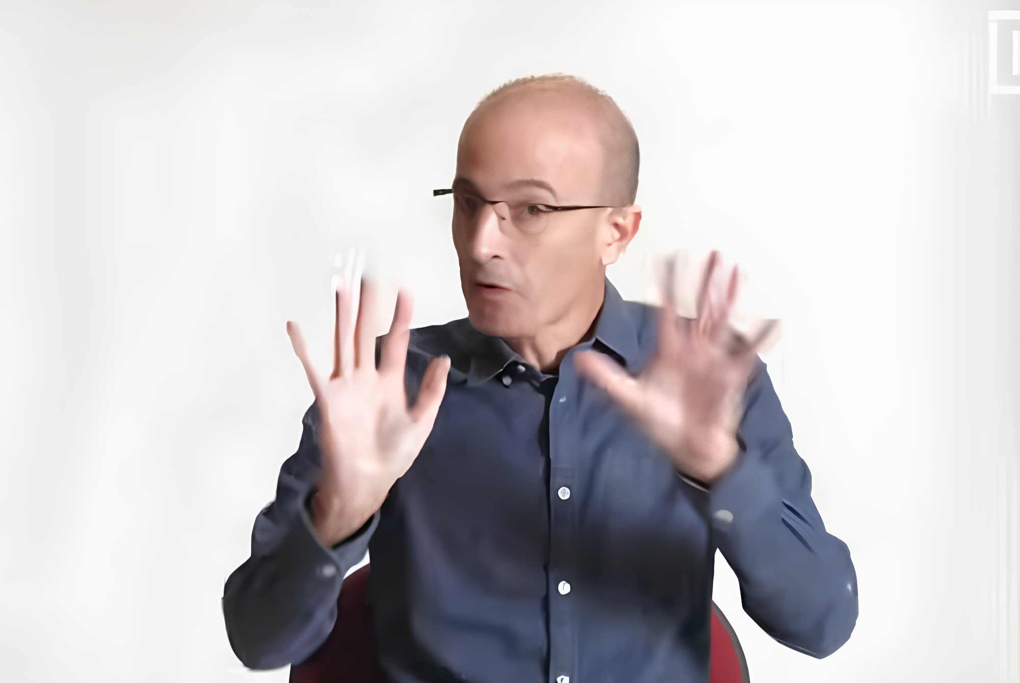 Harari warns world of ‘alien’ AI oligarchs